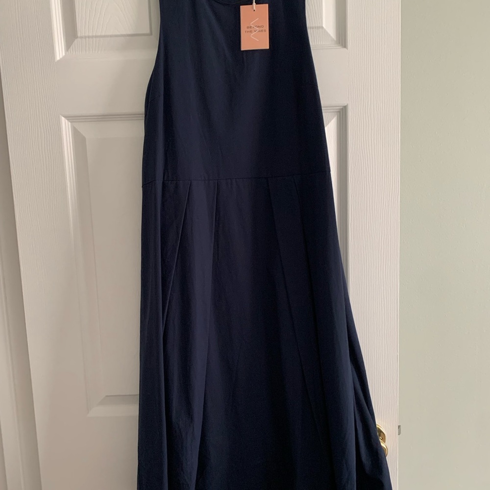 Elegant Navy Blue Sleeveless Dress -New